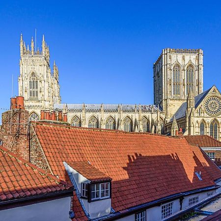 Апартаменты 37A Stonegate Loft Йорк Экстерьер фото